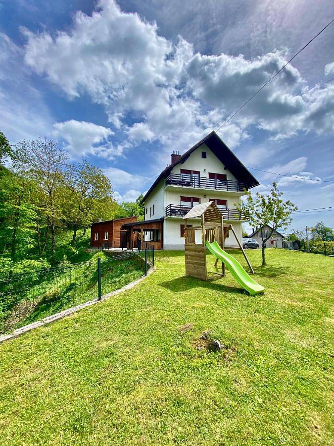 Chalet für 8 Personen, mit Sauna und Garten sowie Whirlpool - 1