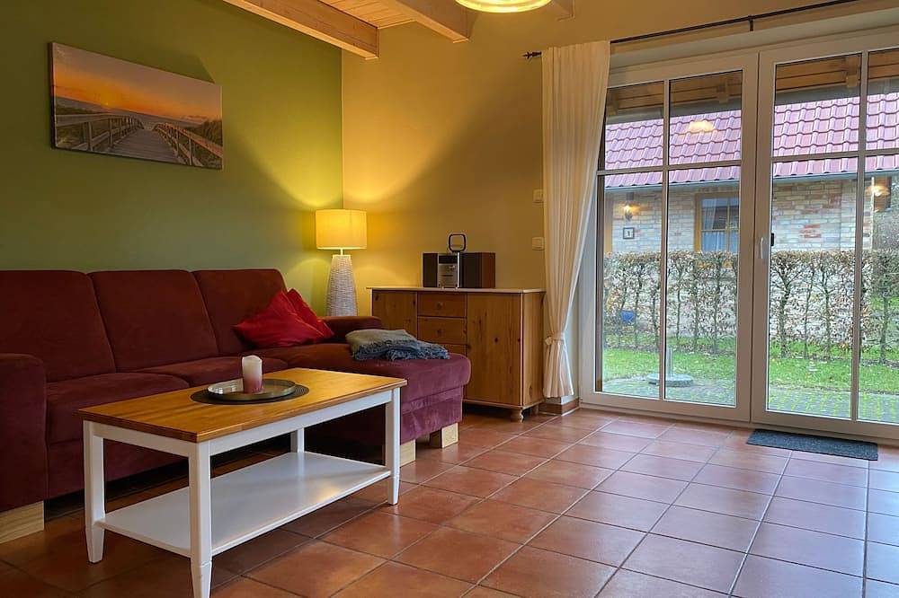 Ganze Wohnung, 4-Raum-Landhaus (2) mit Sauna und Kamin (86m²) - Ferienhof Landhäuser in Mechelsdorf, Bastorf