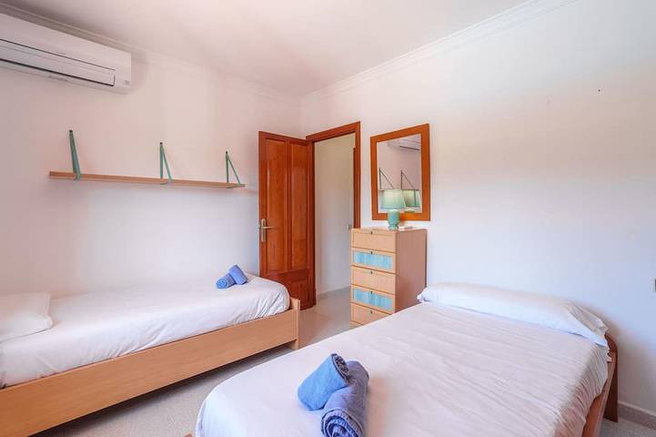 Finca für 8 Personen, mit Pool und Garten in Cala Murada - 3