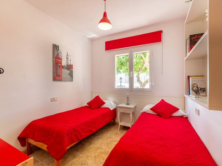 Villa mit pool für 5 Personen, mit Terrasse und Garten sowie Pool in Playa de Muro - 4
