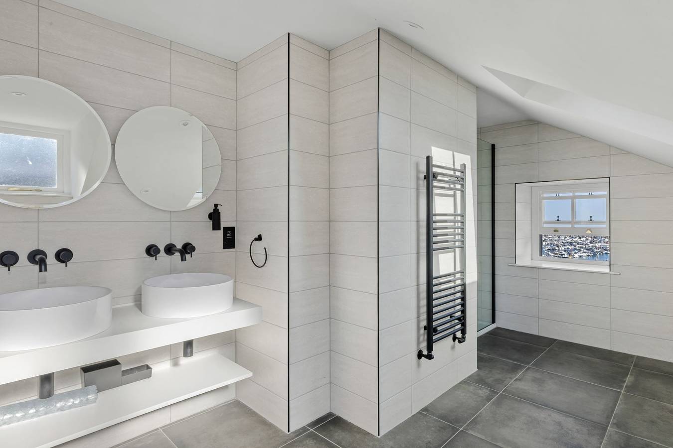 Provident, Maritime Suites in Brixham, Torbay
