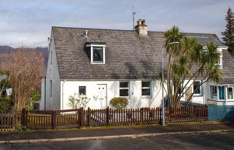 Location de vacances pour 6 personnes, avec Jardin à Plockton