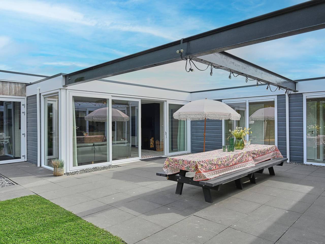 Schönes Gruppenhaus mit Garten in Zeeland
 in Sint-Annaland, Niederländische Nordsee