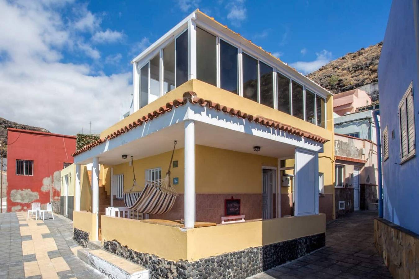 Vacation Home "Casa del mar, un lugar increíble" with Sea View, Terrace & Wi-Fi in Agache, Güímar