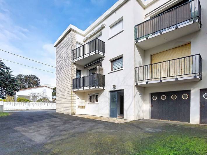 Gîte pour 4 personnes, avec balcon dans Plage Pontaillac - 2