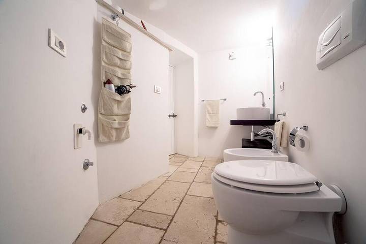 Location de vacances pour 6 personnes, avec vue ainsi que piscine et jardin, animaux acceptés dans Marina Serra - 4