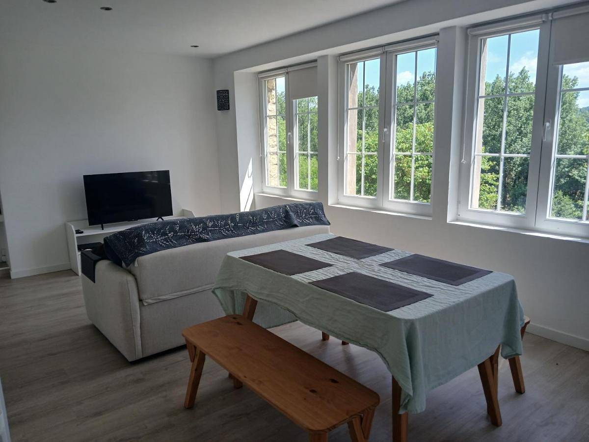 Queen Room with Garden View in Beynac-et-Cazenac, Périgord Noir