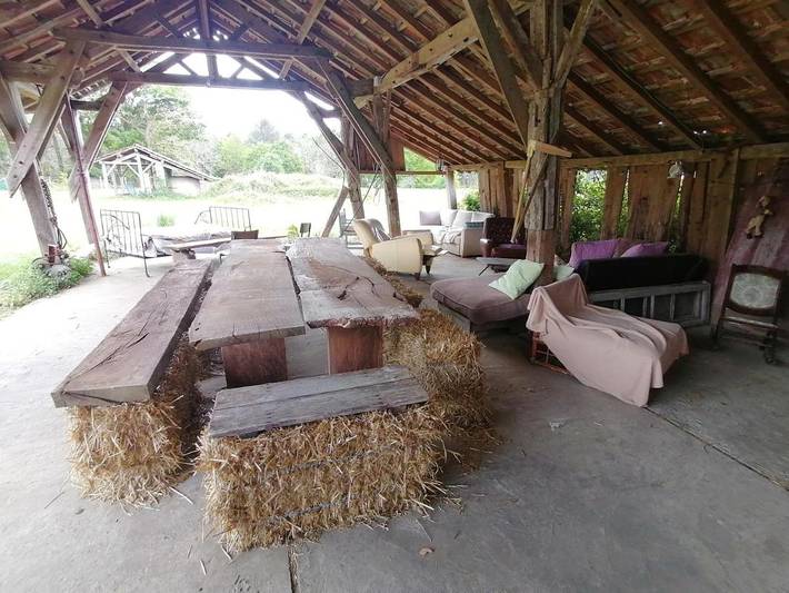 Location de vacances pour 3 personnes, avec piscine et terrasse ainsi que jardin et jacuzzi, animaux acceptés à Cachen - 3