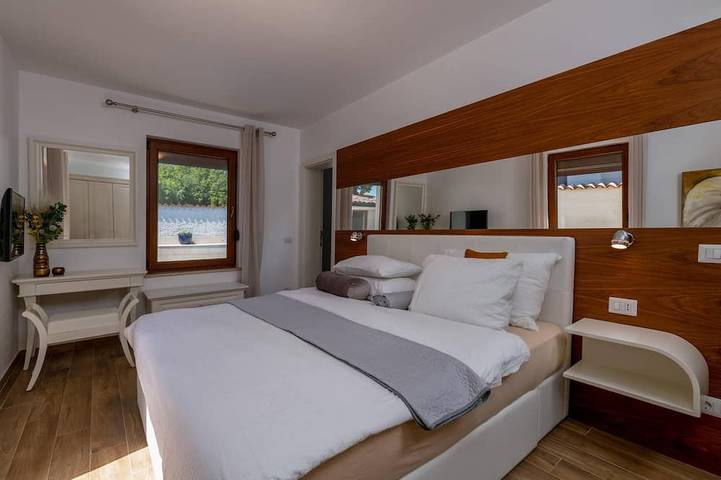 Ferienhaus für 8 Personen, mit Garten in Kosinozici - 2