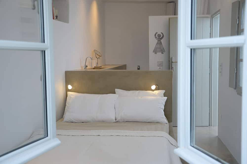 Charmantes Steinhaus aus 19.Jhd. , 3 Min. zu Fuß ohne Stufen zum Hafen Hydra. in Hydra