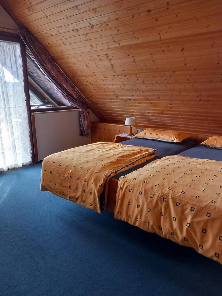 Ganze Ferienwohnung, Ferienwohnung Lörcher - Ferienwohnung 3 mit 40qm, 1 Wohn-Schlafzimmer, max. 2 Personen in Schömberg, Nordschwarzwald