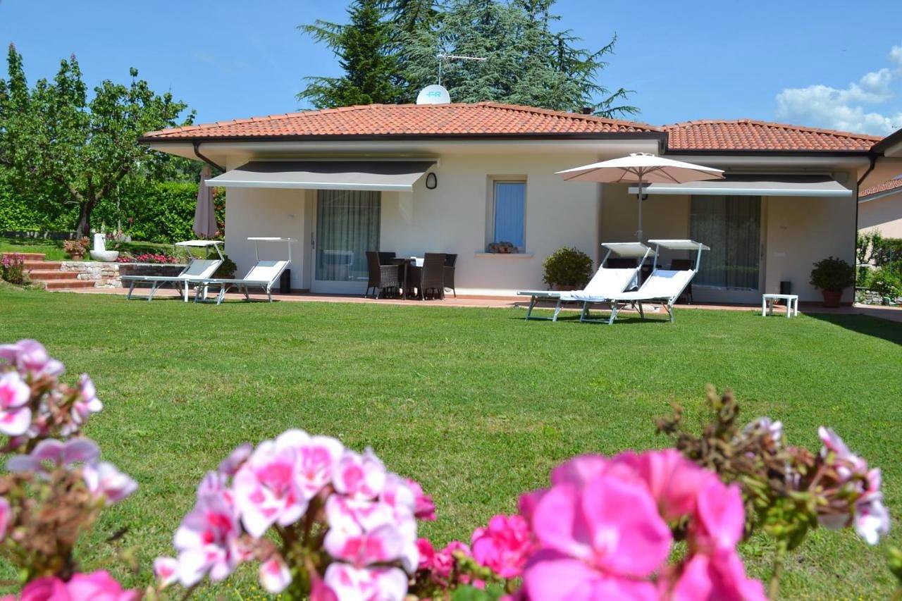 Villa Josephine in San Felice del Benaco, Prealpi Gardesane