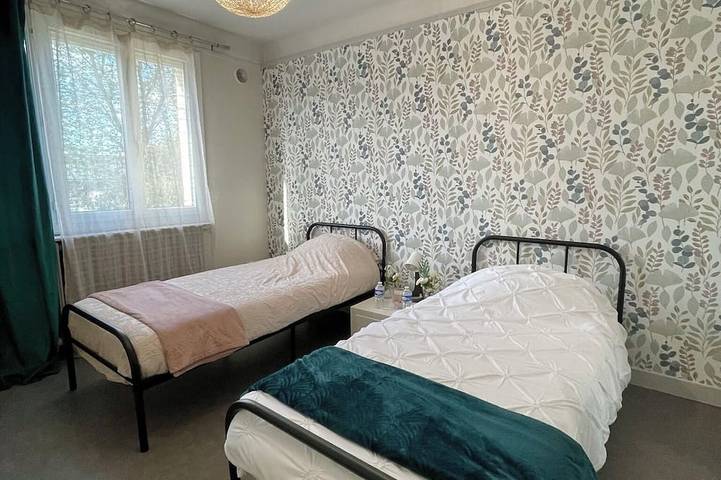 Location de vacances pour 8 personnes, avec jardin et balcon à Tremblay-en-France - 2