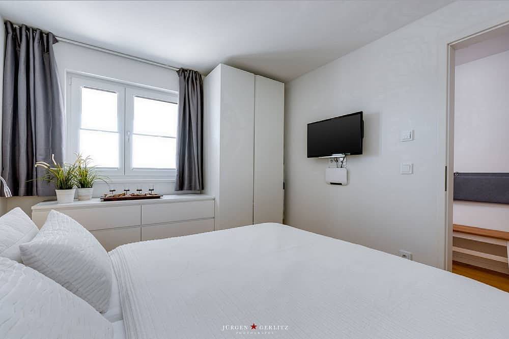 Ganze Wohnung, Knurrhahn - Aufzug, Duschbad, Waschmaschine, Hafenblick, Balkon, Fahrradschuppen in Olpenitz, Kappeln