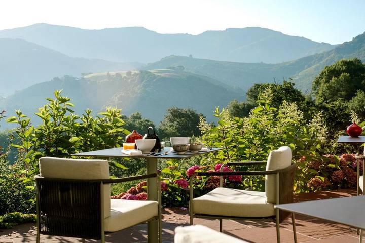 Hôtel pour 2 personnes, avec jacuzzi et jardin ainsi que sauna et piscine, animaux acceptés à Bidarray - 4