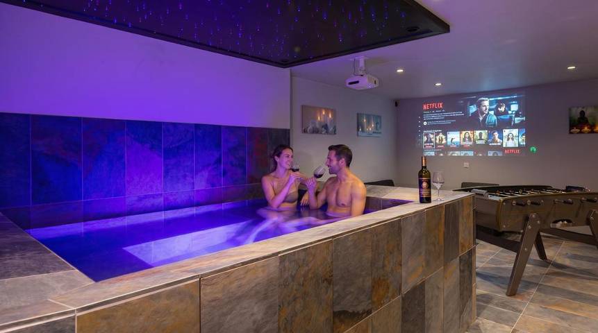 Location de vacances pour 12 personnes, avec Jacuzzi ainsi que Terrasse et Sauna à Ittenheim