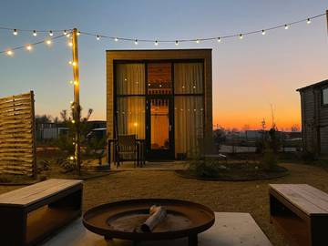 Ferienhaus für 2 Personen, mit Garten und Whirlpool sowie Pool und Sauna in Europa
