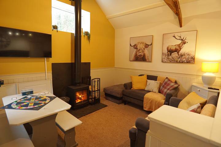 Cottage for 5 people, with terrace and hot tub, with pets in Devon