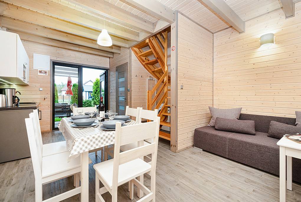 Pl 051.008C - Fh Amelia Premium in Ustronie Morskie, Polnische Ostsee