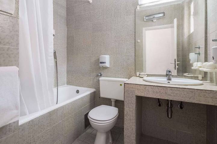 Ferienpark für 4 Personen, mit Garten und Pool, mit Haustier in Kroatien - 3