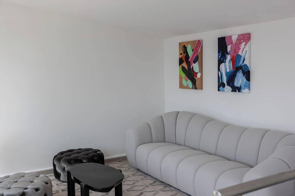 Elite Villa Geneva with Lake View in Cologny, Genfer See