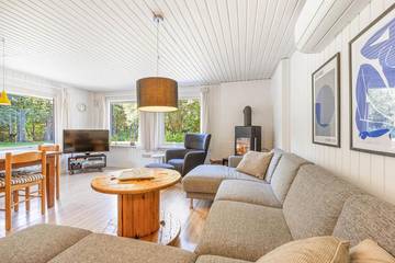 Villa for 8 Guests in Ringkøbing, Western Jutland, Picture 4