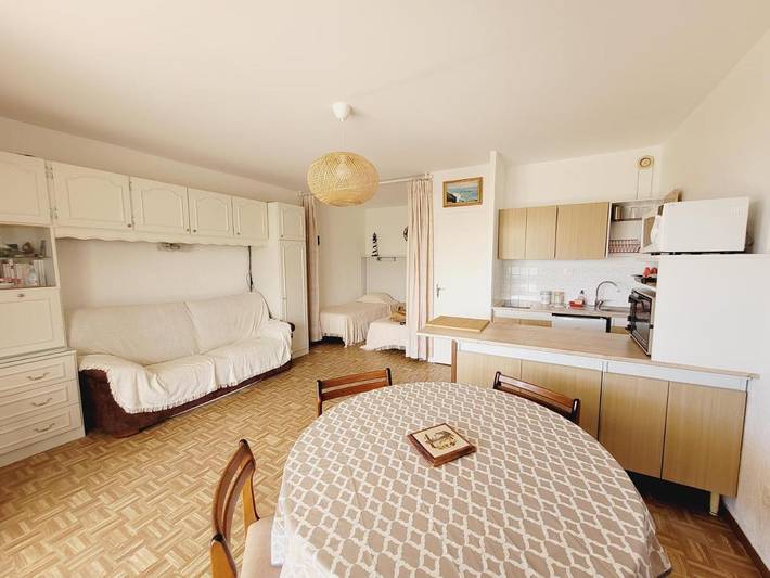 Gîte pour 3 personnes, avec terrasse dans Office De Tourisme De Mimizan - 4