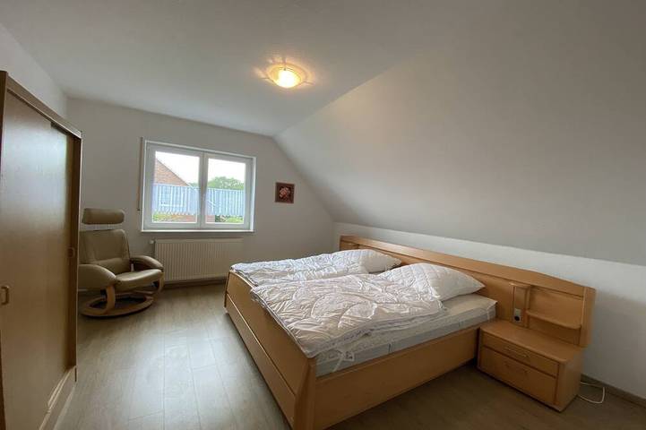 Ferienwohnung für 5 Personen, mit Terrasse in Dunum - 2