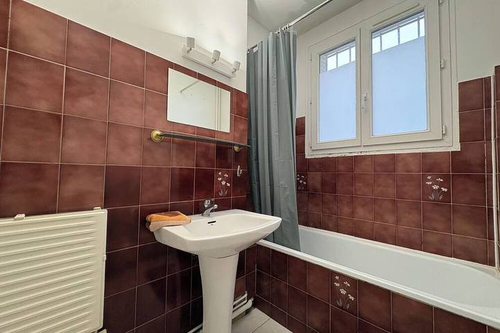 Ganze Wohnung, Charmant F2 proche Bois de Vincennes in Fontenay-sous-Bois, Val-de-Marne