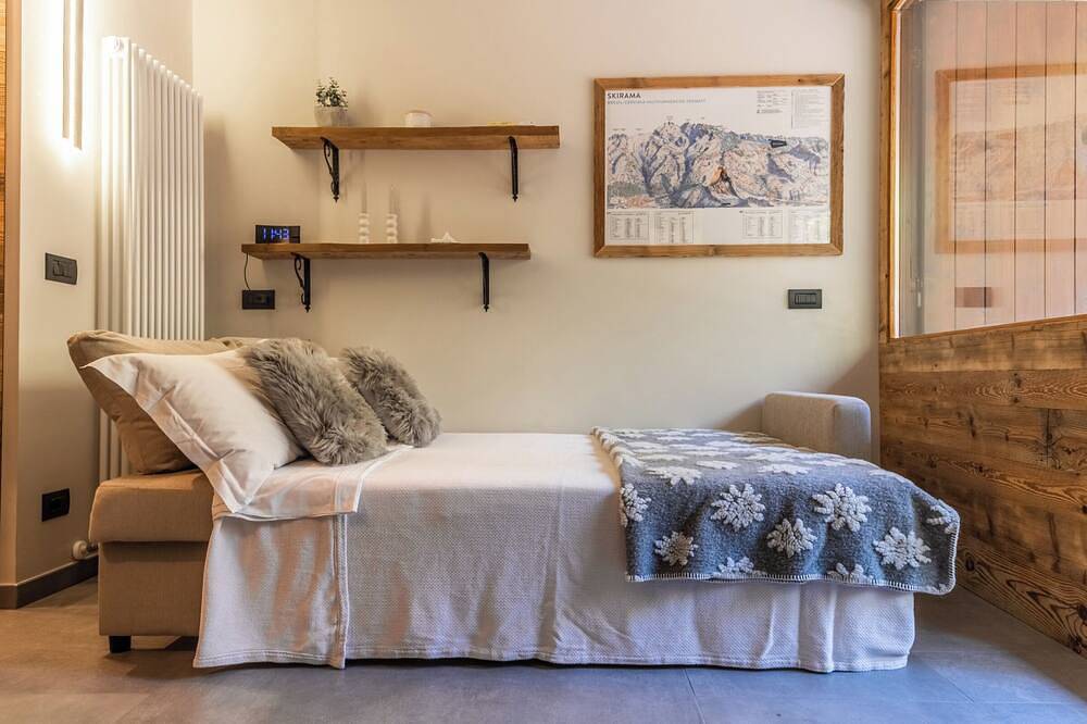 Ganze Wohnung, Le Bois du Cervin – Panoramic Ski-In Ski-Out in Cervinia Cielo Alto, Valtournenche