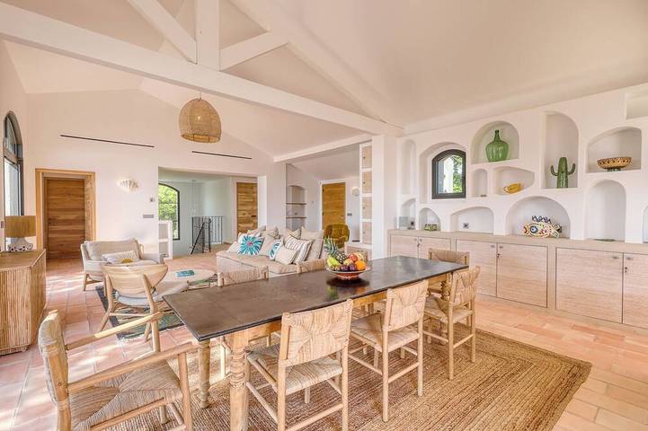 Location de vacances pour 10 personnes, avec jardin dans Plage du Débarquement (La Croix-Valmer) - 4
