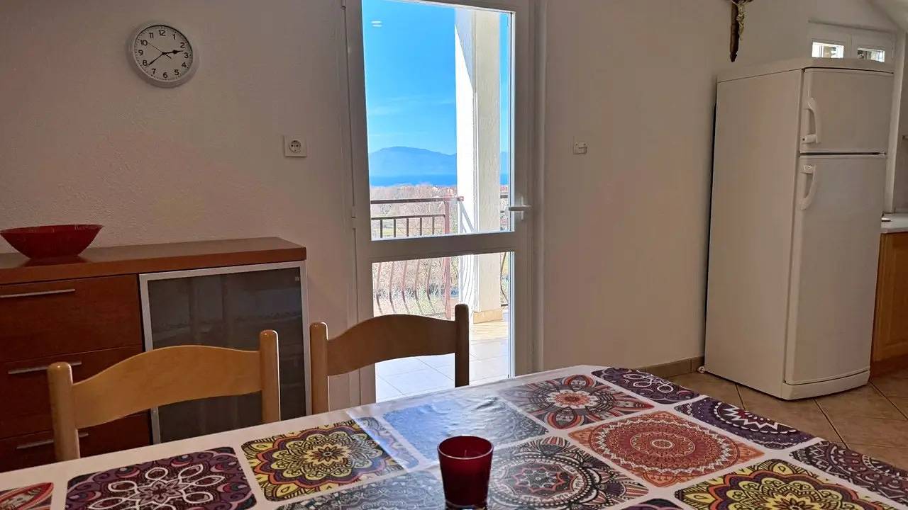 Ganze Ferienwohnung, Ferienwohnung für 5 Personen (54 m²) in Malinska in Malinska-Dubašnica, Krk
