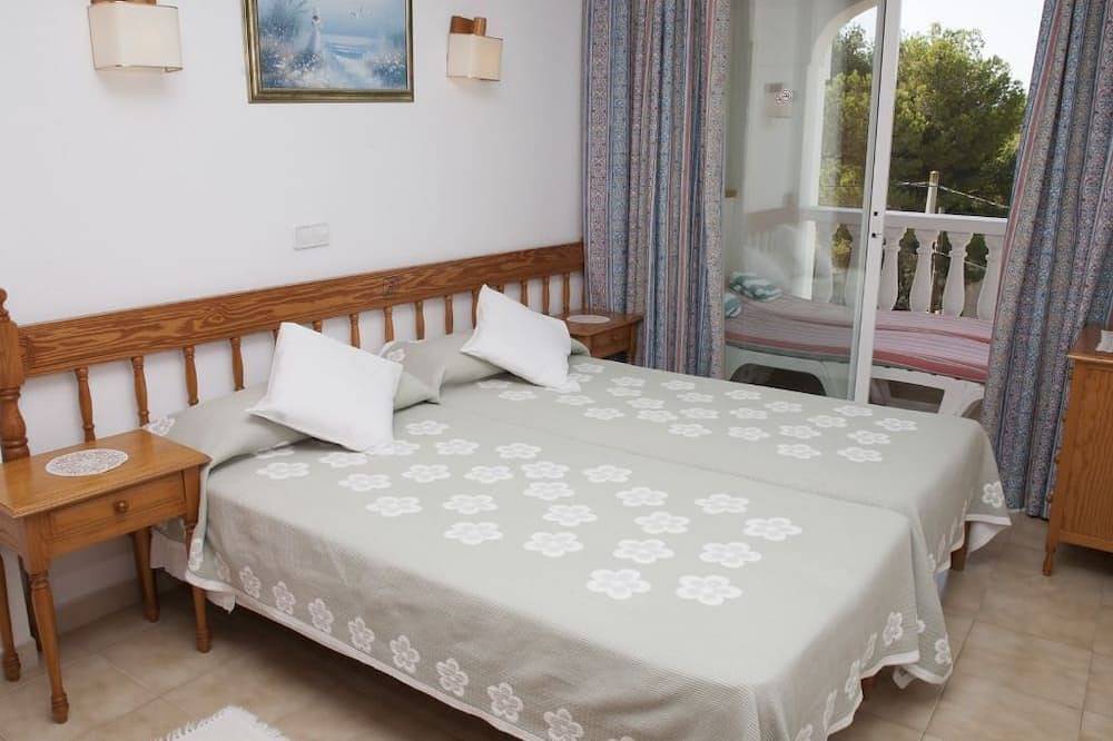 Apartamentos Atalaya Bosque - 2ºb in Peguera, Calvià