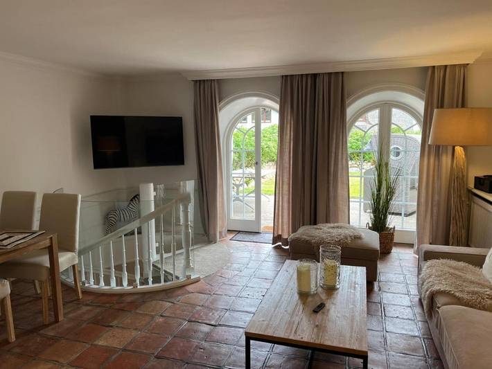 Ferienwohnung für 4 Personen, mit Terrasse und Garten sowie Pool und Sauna