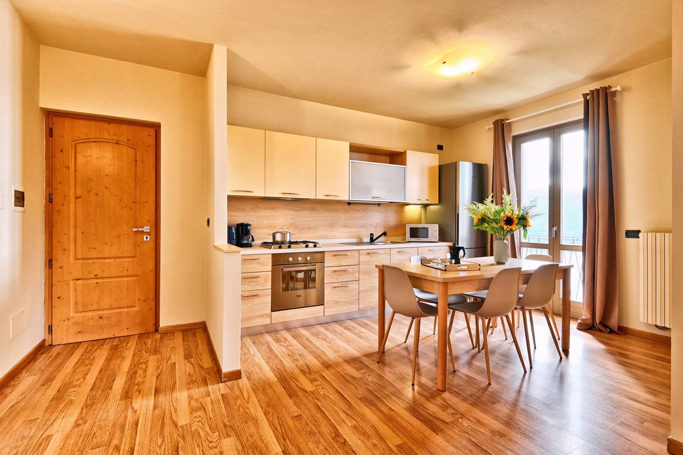 Ganze Wohnung, La Terrazza sul Lago in Oldesio, Tignale