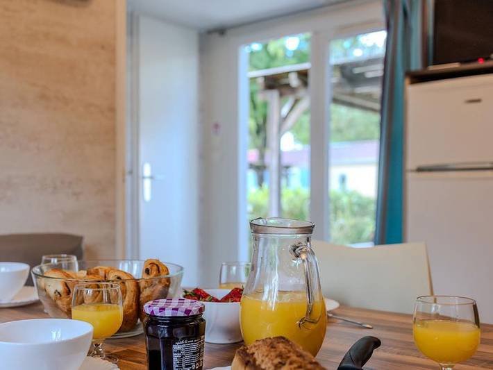 Camping pour 4 personnes, avec Bassin pour enfant à Hyeres - 4