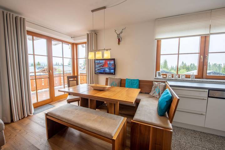 Vakantieappartement voor 6 personen, with balkon and uitzicht as well as tuin in Krimml