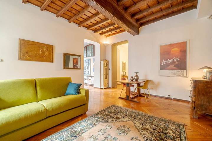 Vacation apartment for 6 people, with balcony - 1