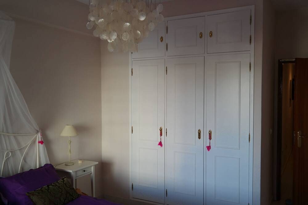 Ganze Wohnung, Algarve / Wohnung in Alporchinhos / Porches in Armação de Pêra (costa), Faro Distrikt