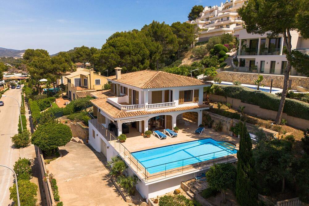 Finca for 8 People in Las Tres Velas, Calvià