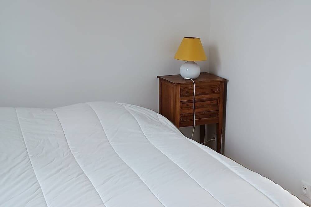 Appartement entier, Appartement terrasse Proche plage et hippodrome de clairefontaine in Benerville-sur-Mer, Région de Lisieux
