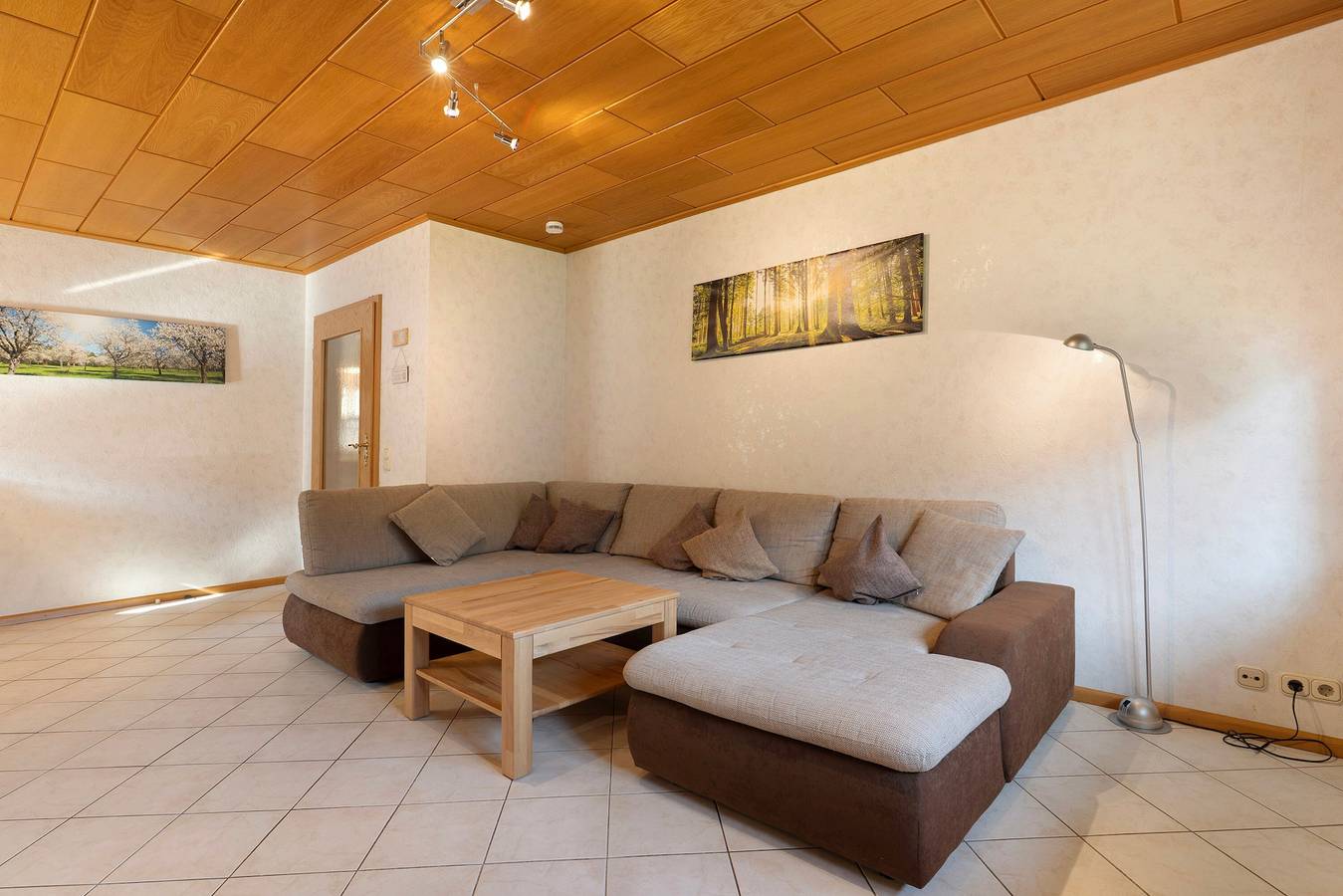 Ganze Wohnung, Ferienwohnung 'A, 4 Sterne' mit Bergblick, privater Terrasse und Wi-Fi in Kappelrodeck, Mittlerer Schwarzwald