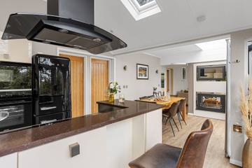 Chalet for 6 People in Kentisbury, Devon, Photo 2