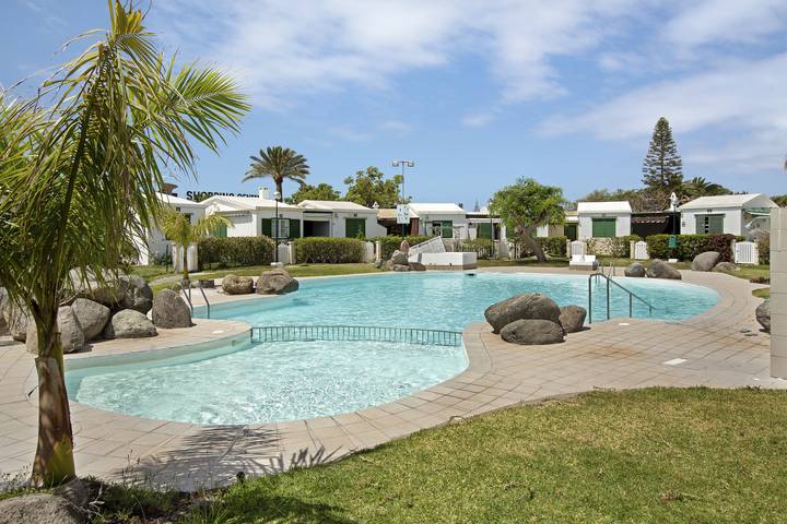 Vacation Home "Be Room Villa Tinguaro" with Pool, Garden, A/C & Wi-Fi in Campo Internacional, San Bartolomé de Tirajana