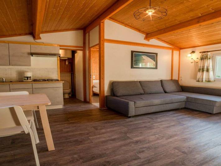 Gîte pour 2 personnes, avec piscine, animaux acceptés à Méolans-Revel - 4