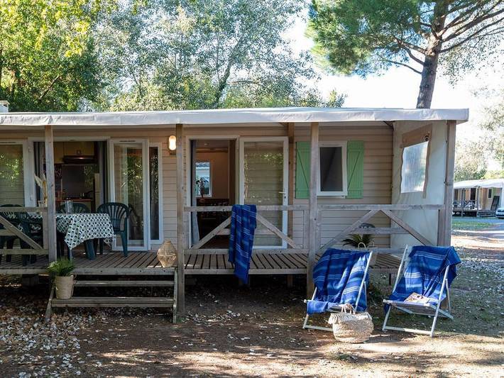 Camping pour 4 personnes, avec Bassin pour enfant et Piscine à Royan - 3