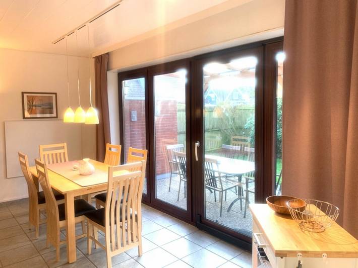 Ferienhaus für 4 Personen, mit Terrasse und Garten in Horumersiel - 3
