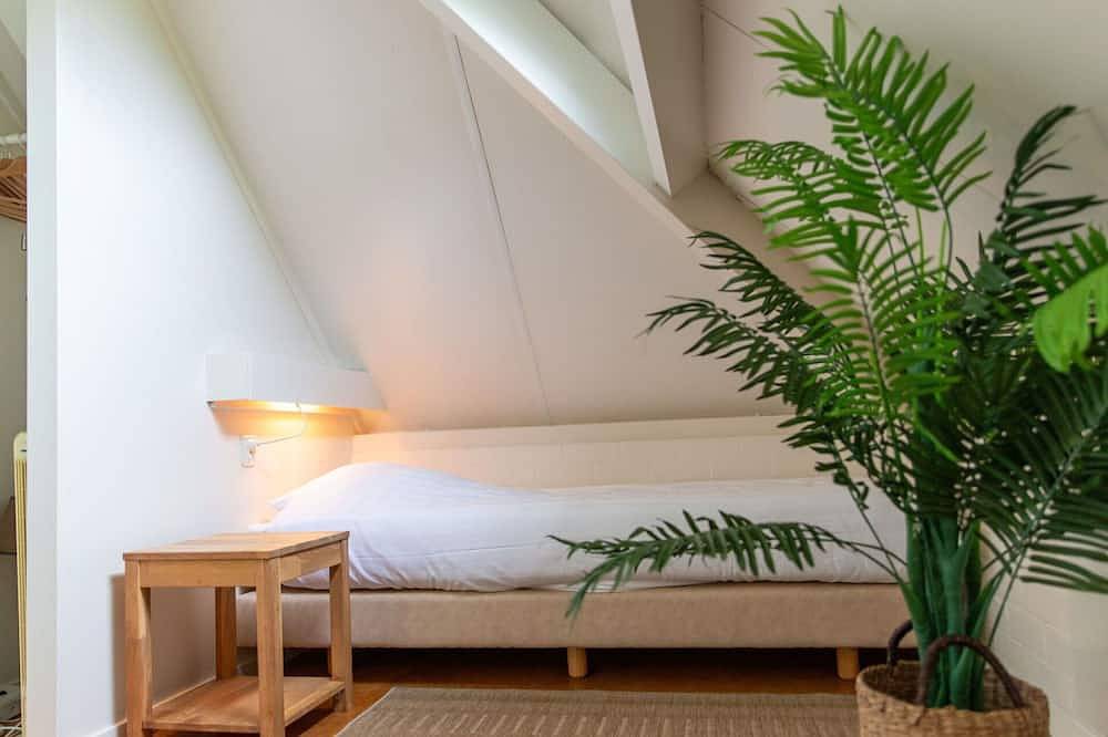 Angenehme Wohnung in einem Ferienhaus für 6 Personen mit Pool, W-Lan, Tv und Terrasse in Dalfsen, Regio Zwolle