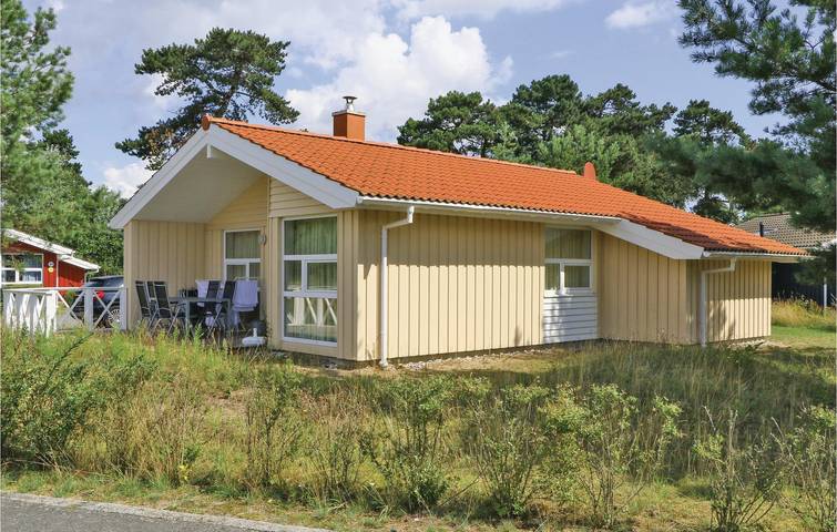Ferienhaus für 8 Personen, mit Terrasse und Sauna sowie Whirlpool und Garten - 1