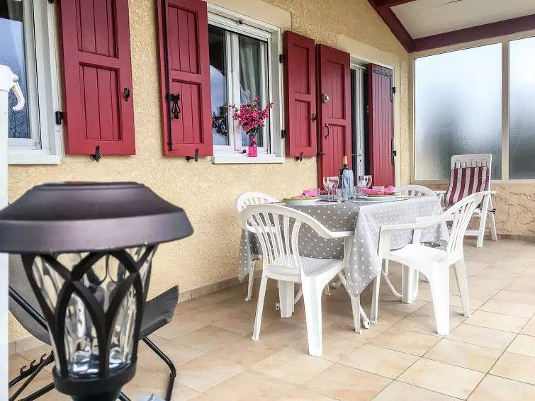 Maison 4 Personnes in Monlet, Parque Natural Regional Livradois-Forez